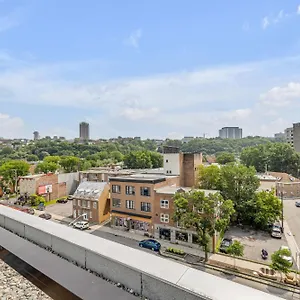 Initial / Wave + Parking / Centre-ville De Apartment